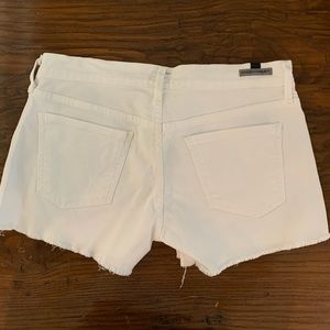 Citizens of Humanity white jean shorts. Size 28